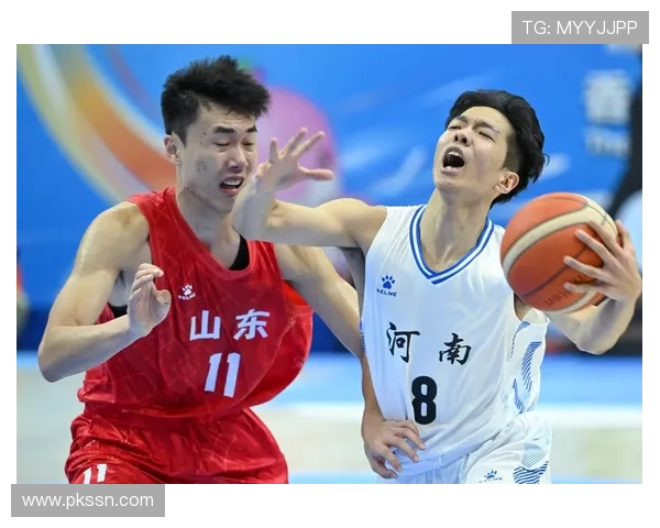 篮球赛事精彩点评聚焦最新赛况与球员表现分析